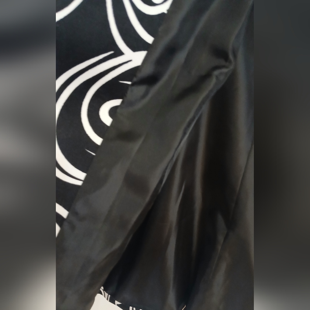 Multiples Geometric Black and White Swirl Blazer Extra Large - Picture 6 of 13